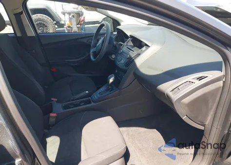 2016 Ford Focus S из США, поврежденный, VIN 1FADP3E26GL362194